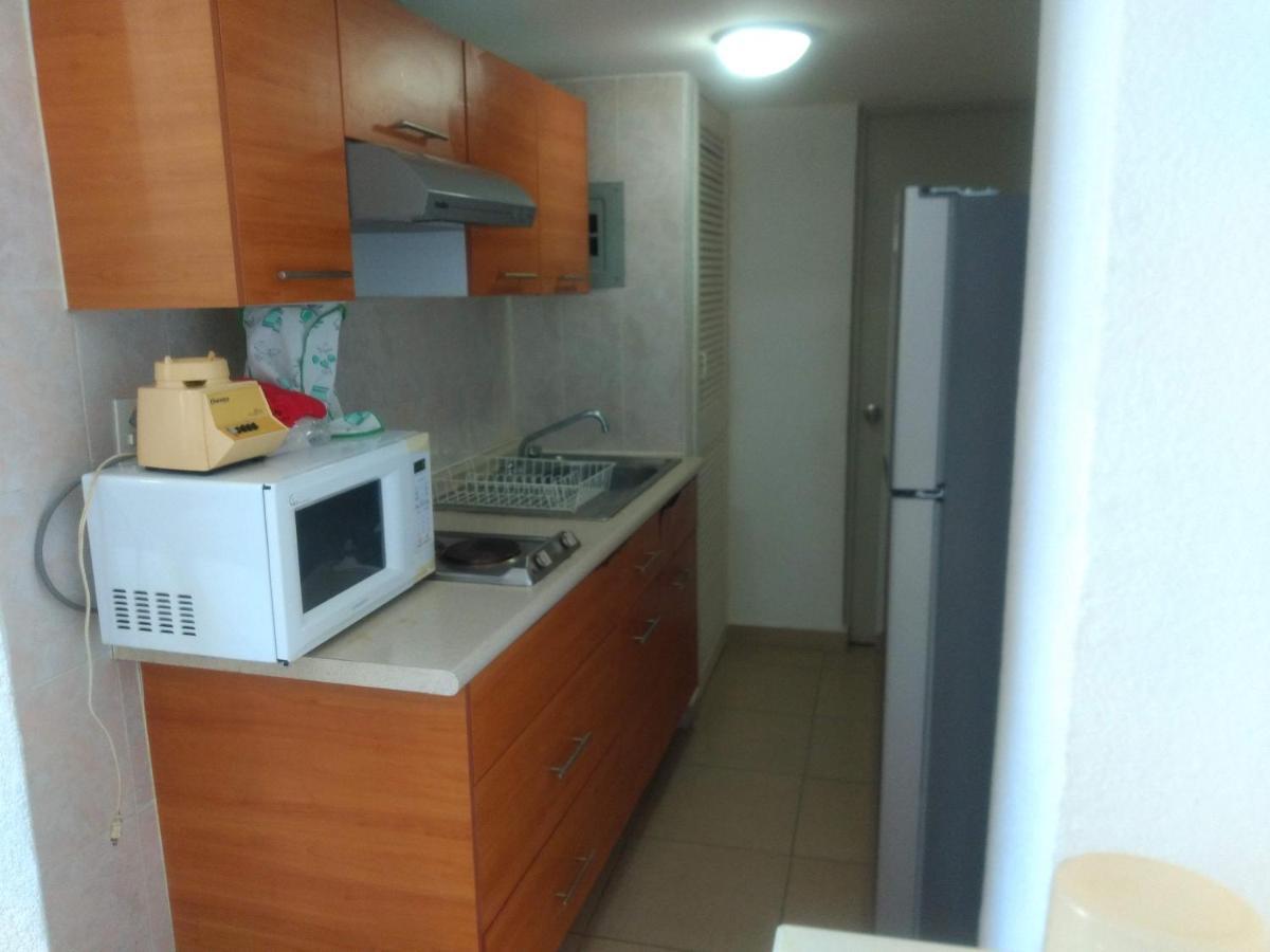 Twin Towers Departamento VIP PLAYA ACAPULCO Appartamento Esterno foto
