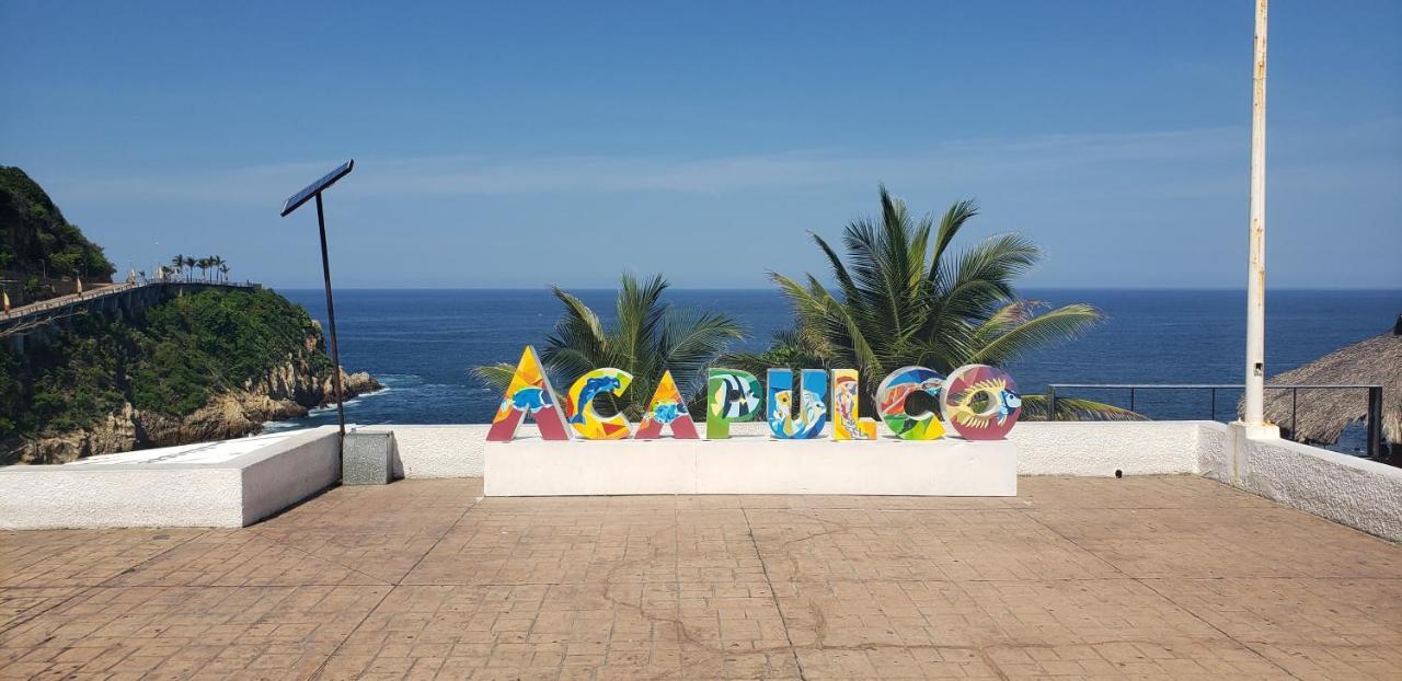 Twin Towers Departamento VIP PLAYA ACAPULCO Appartamento Esterno foto